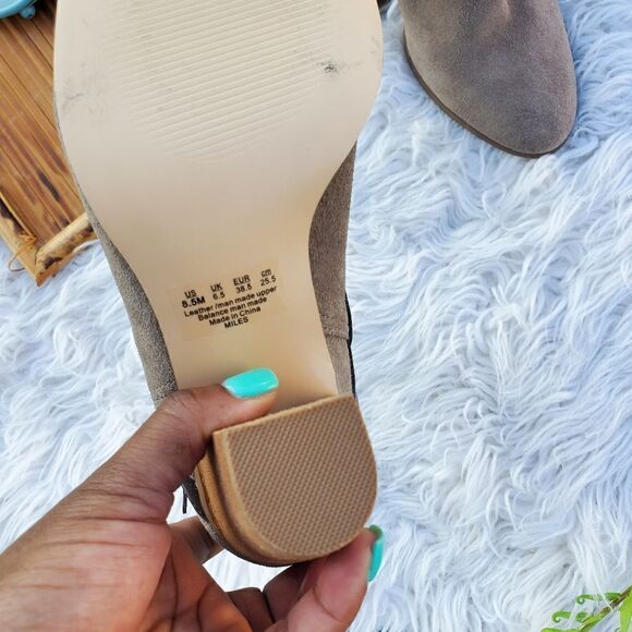 Carlos Santana Tan Suede leather Strapy Detail Ankle Boots. - Picture 5 of 15